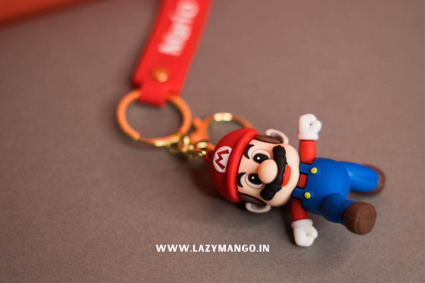 Super Mario Keychain