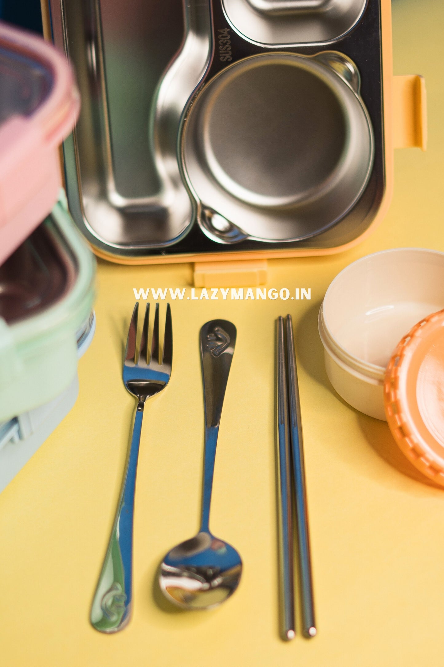 3 Compartment Mofu Tofu Lunch Box- 750ML