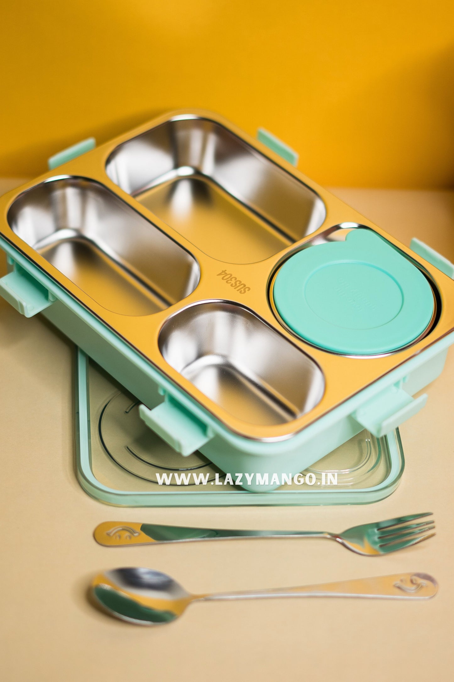 4 Compartment Mofu Tofu Lunch Box- 900ML